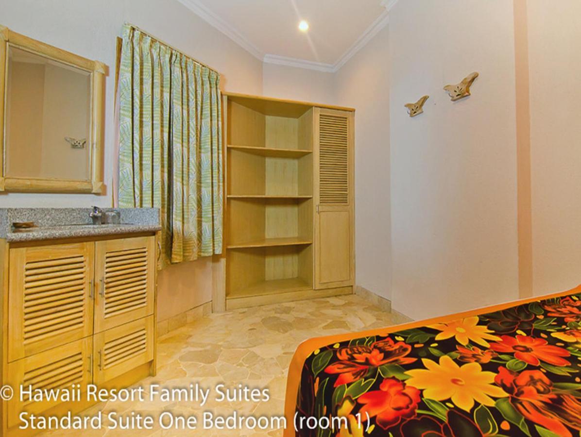 Hawaii Resort Family Suites Anyer Exterior foto